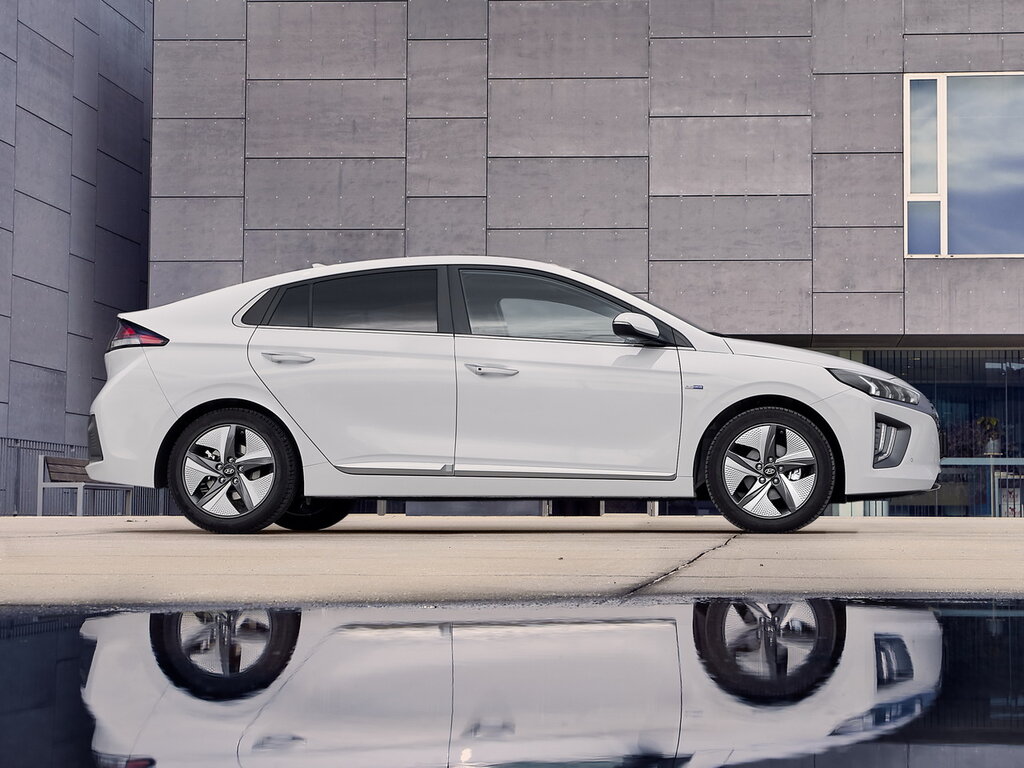 Hyundai Ioniq Electric AE 2016–2022 годов